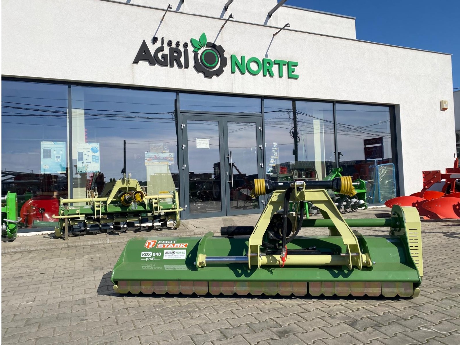 Tocator de resturi vegetale STARK KDX 240 PROFI