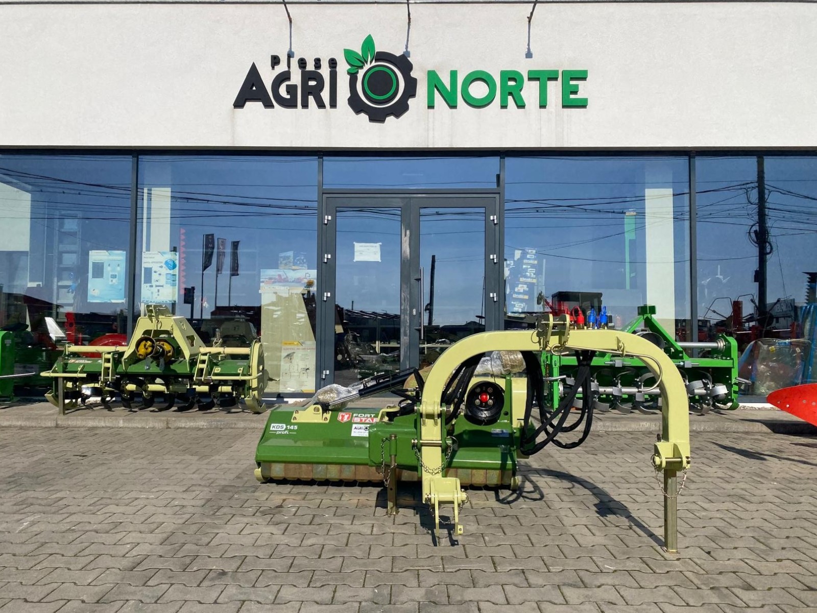 Tocator de resturi vegetale STARK KDS 145 PROFI